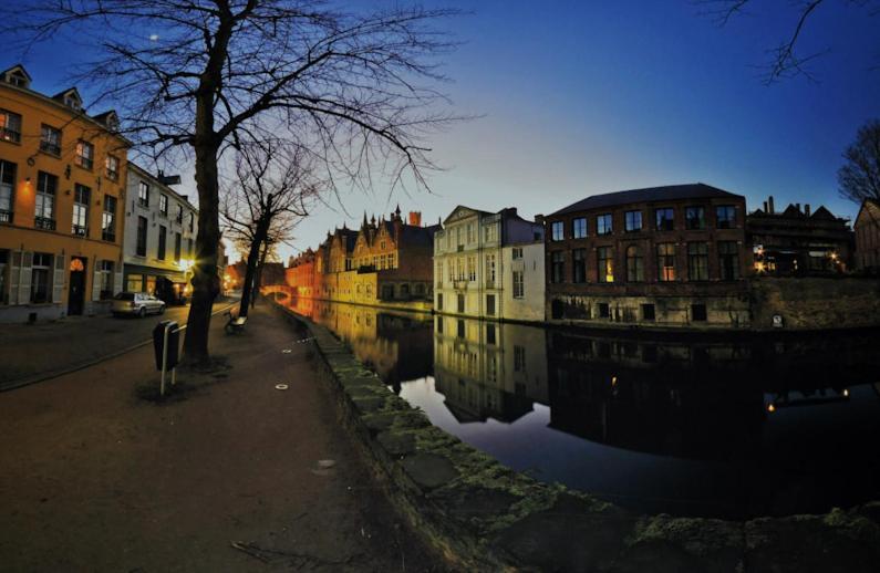 St Christopher'S Inn Hostel At The Bauhaus Brugge Eksteriør billede